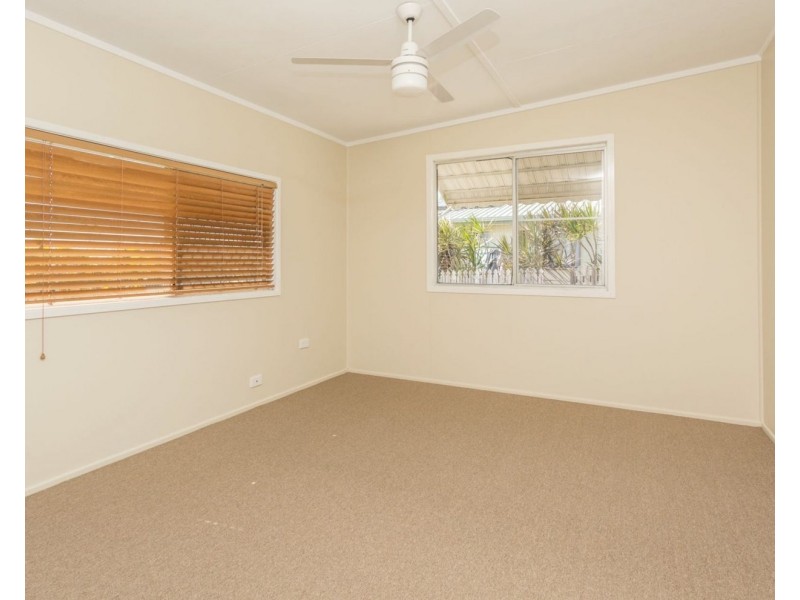 3 Gans Court, Eimeo QLD 4740