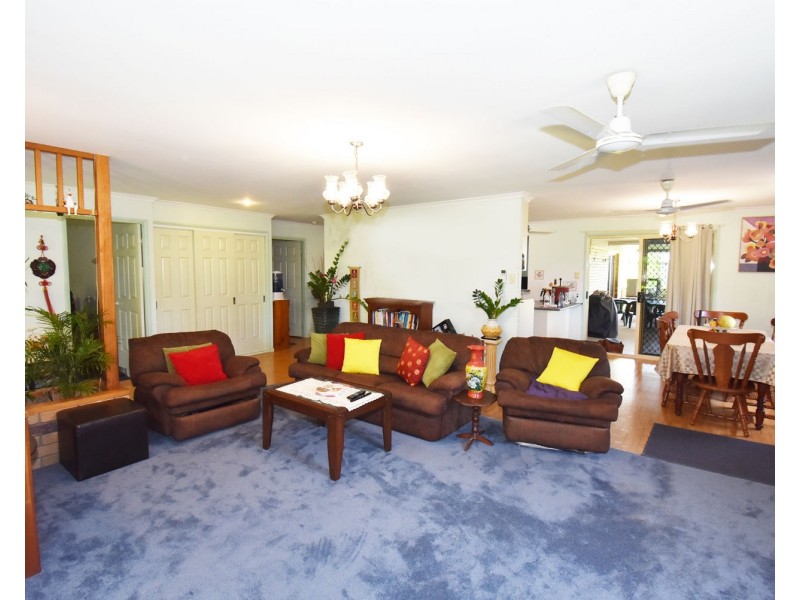 113 Brooks Road, Sarina QLD 4737