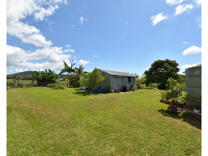 113 Brooks Road, Sarina QLD 4737
