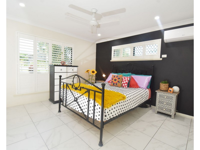 27 Manning Street, Rural View QLD 4740