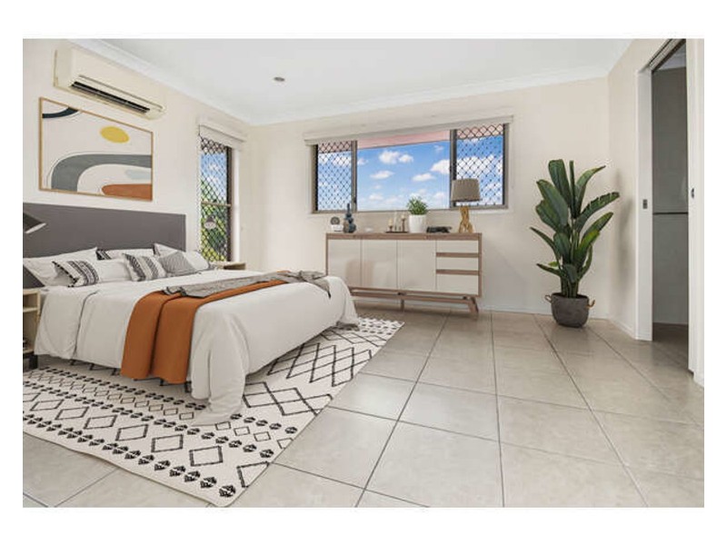 23 Crestview Cr, Bucasia QLD 4750