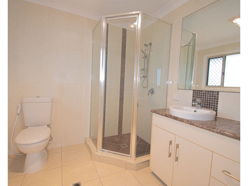 23 Crestview Cr, Bucasia QLD 4750
