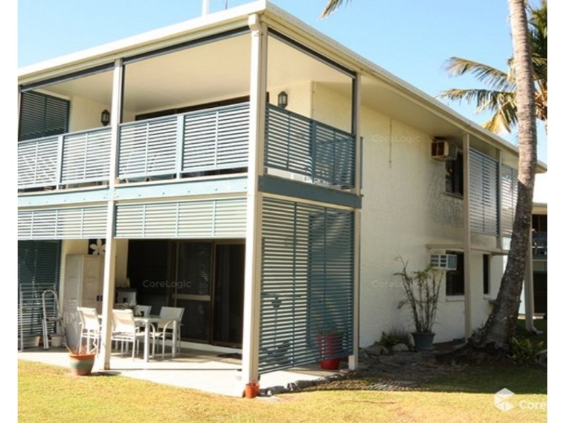 10/2 Beach Road, Dolphin Heads QLD 4740