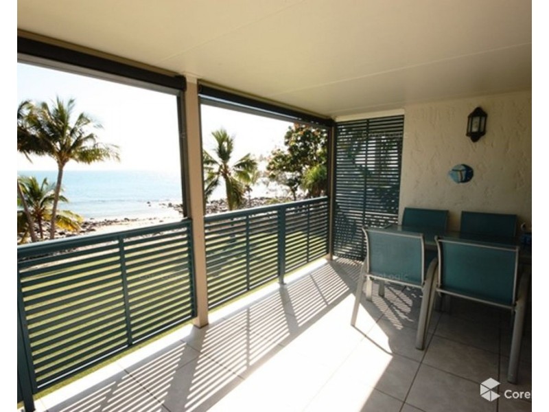 10/2 Beach Road, Dolphin Heads QLD 4740