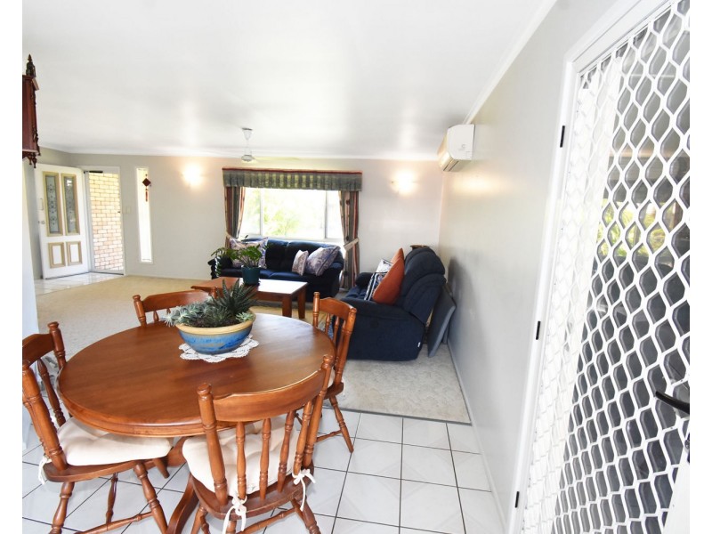 7 Grosvenor Place, West Mackay QLD 4740