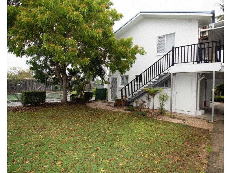 15 Pacific Drive, Blacks Beach QLD 4740