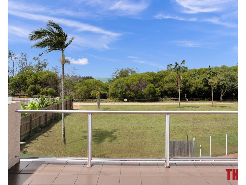6 Island Close, Shoal Point QLD 4750