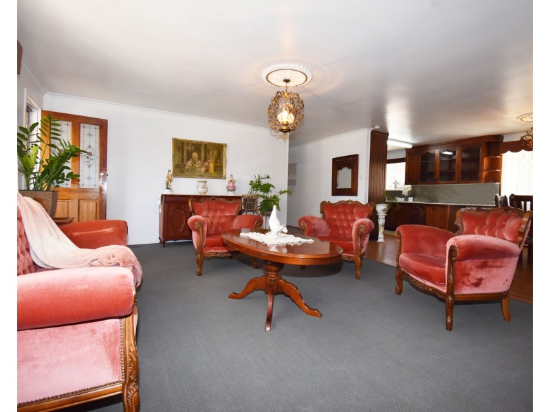 11 Hassen Court, Mount Pleasant QLD 4740