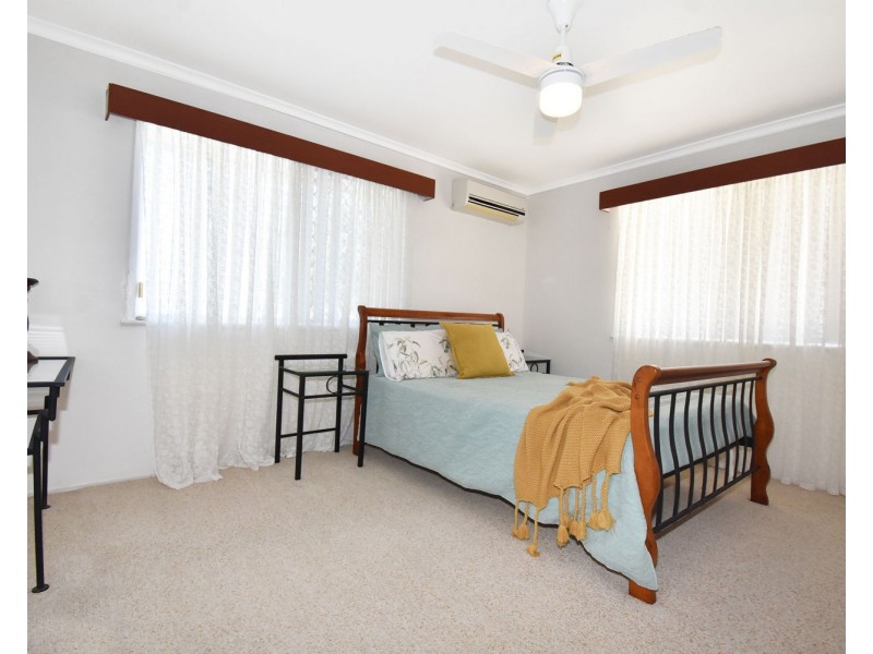 11 Hassen Court, Mount Pleasant QLD 4740