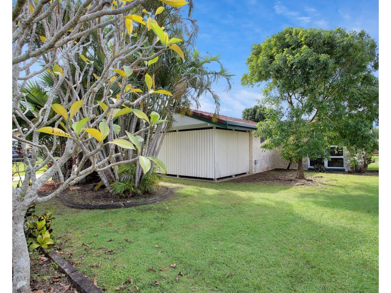 64 Graffunder Street, South Mackay QLD 4740