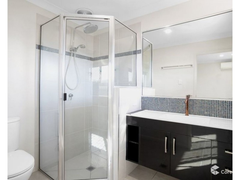 39 Bezzina Court, Bucasia QLD 4750