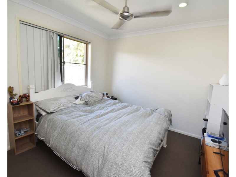 91 Whitehaven Dr, Blacks Beach QLD 4740
