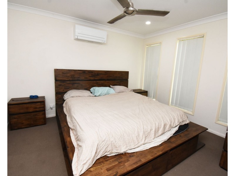 91 Whitehaven Dr, Blacks Beach QLD 4740