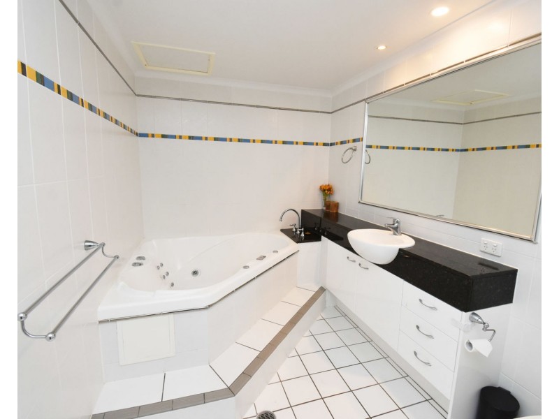 10/9 MEGAN PLACE, Mackay Harbour QLD 4740