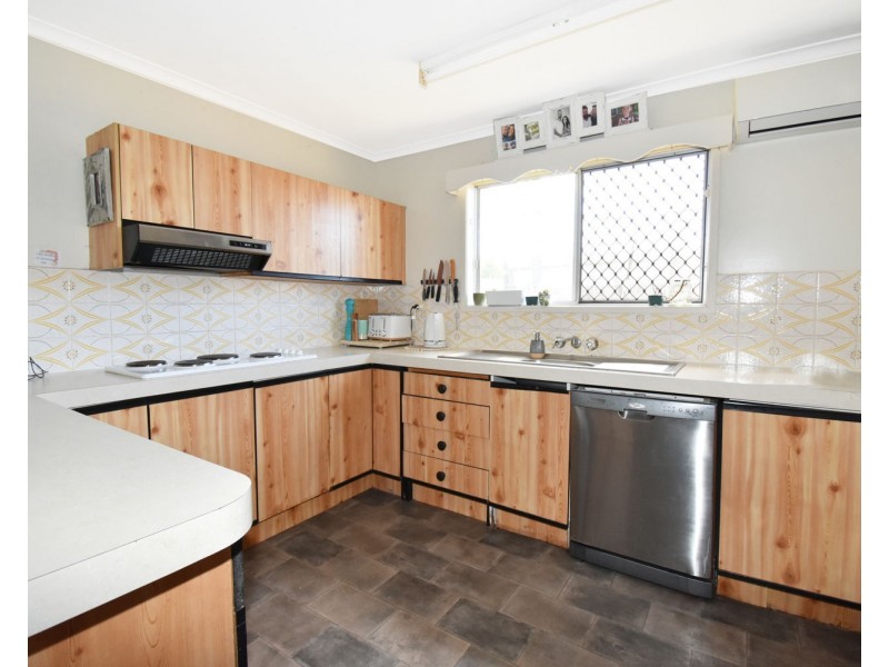 9 Gardenia Court, Beaconsfield QLD 4740