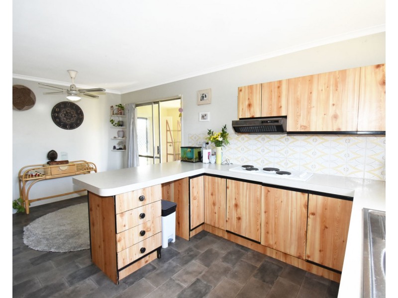 9 Gardenia Court, Beaconsfield QLD 4740