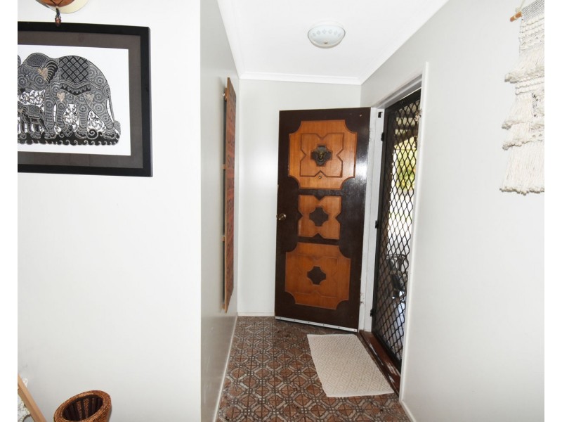 9 Gardenia Court, Beaconsfield QLD 4740