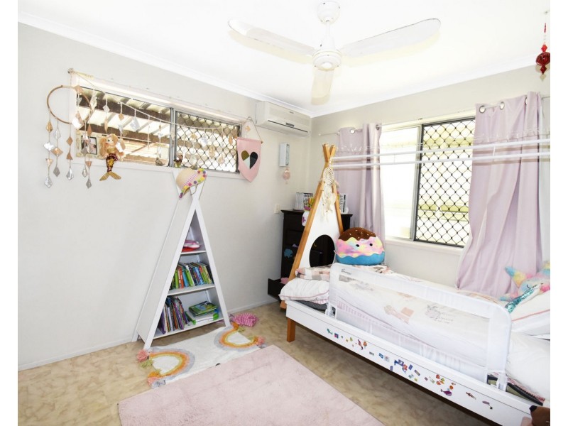 9 Gardenia Court, Beaconsfield QLD 4740