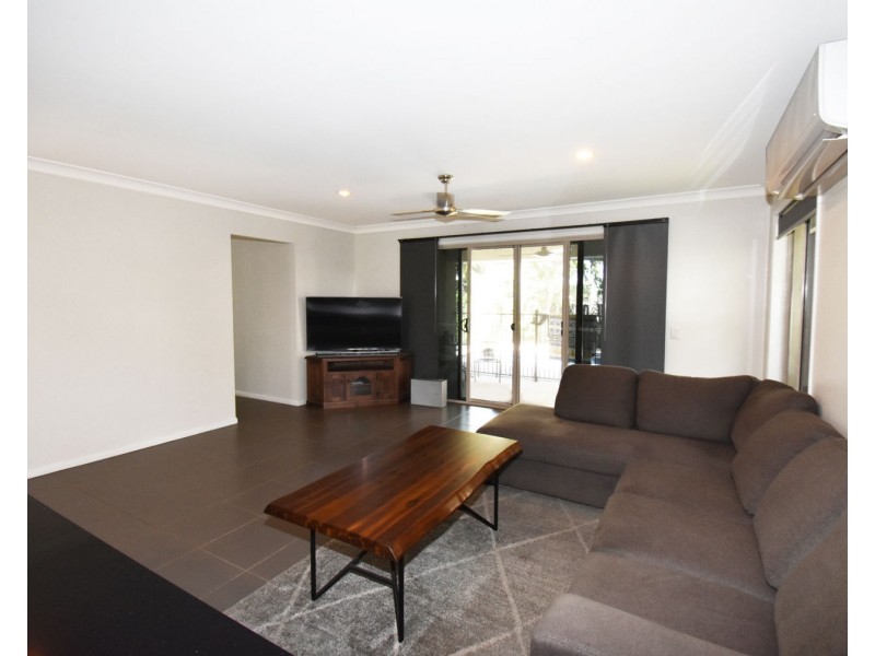 46 Miami Terrace, Blacks Beach QLD 4740