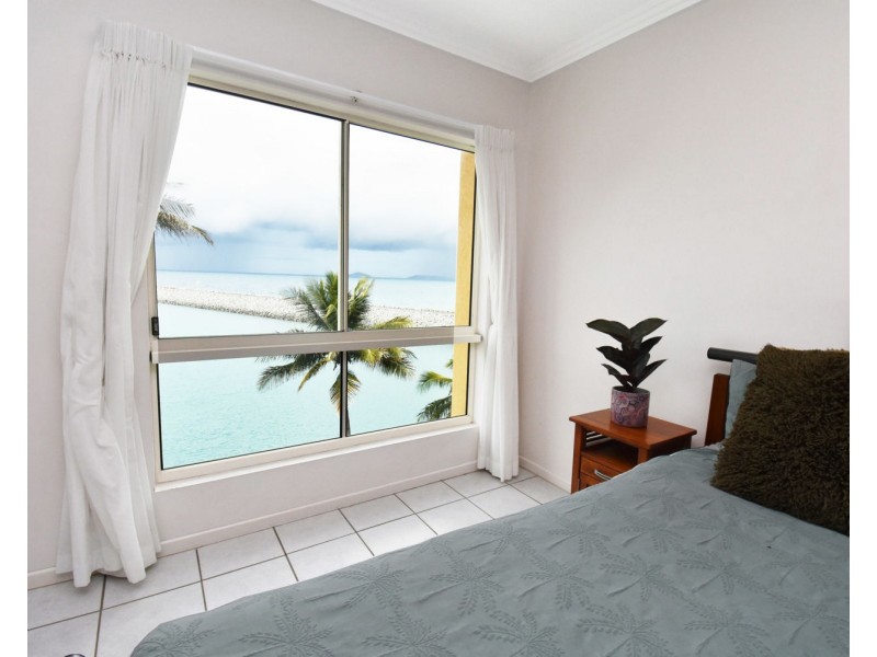 10/9 Megan Place, Mackay Harbour QLD 4740