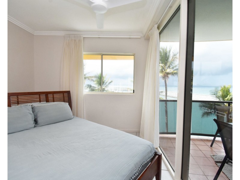 10/9 Megan Place, Mackay Harbour QLD 4740