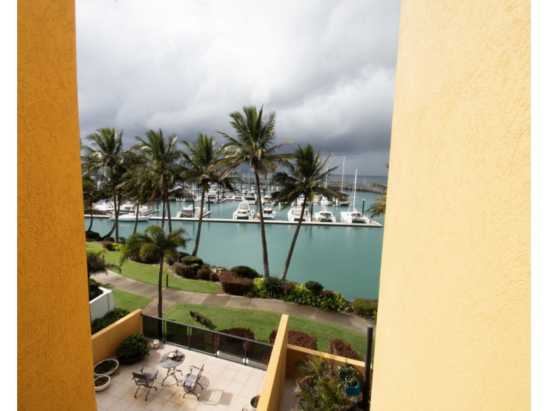 10/9 Megan Place, Mackay Harbour QLD 4740