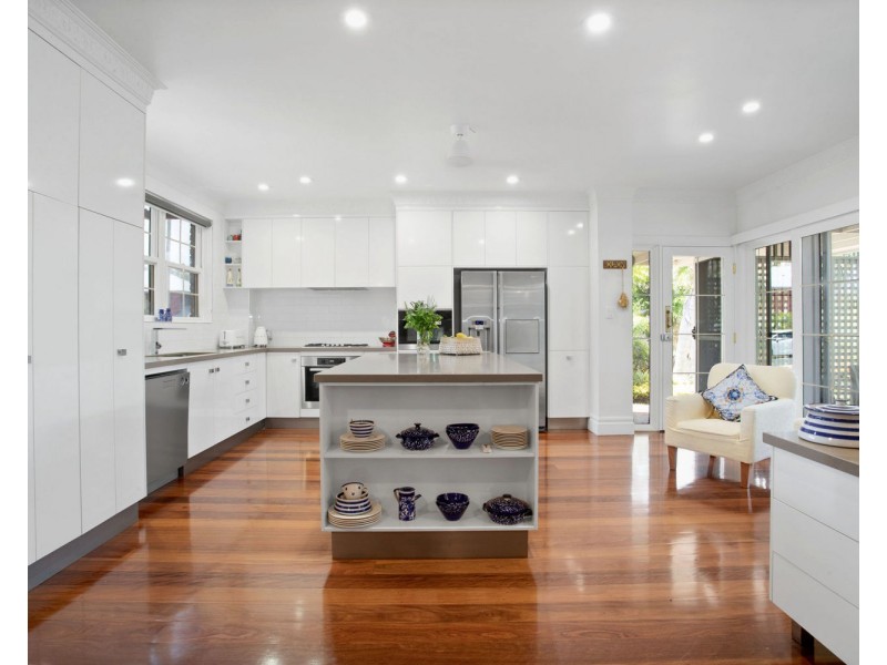 15-17 Eimeo Esplanade, Eimeo QLD 4740