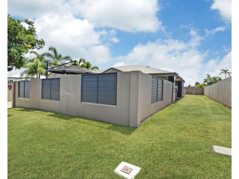 38 O’Brien Esplanade, Shoal Point QLD 4750