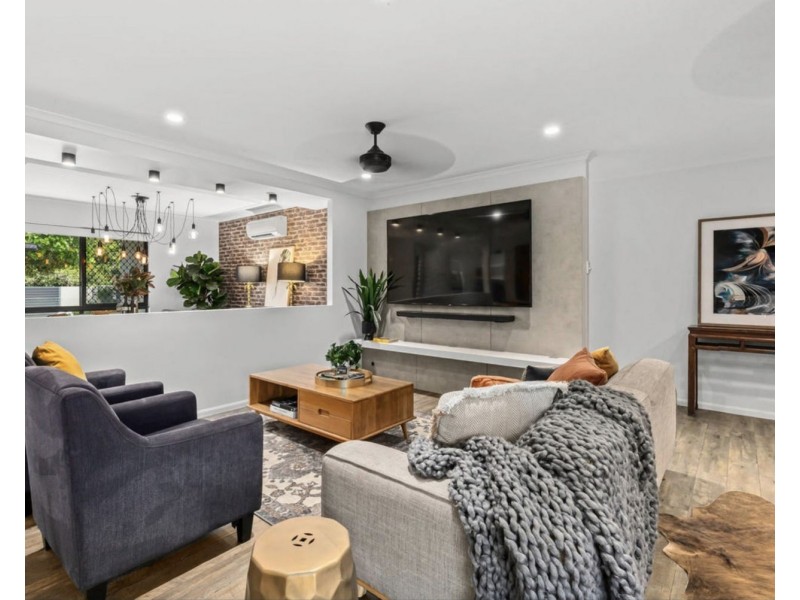 38 O’Brien Esplanade, Shoal Point QLD 4750