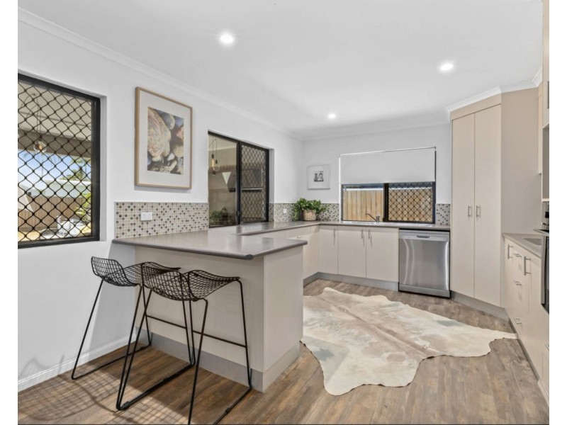 38 O’Brien Esplanade, Shoal Point QLD 4750