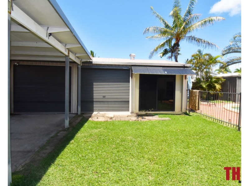37 Pacific Drive, Blacks Beach QLD 4740