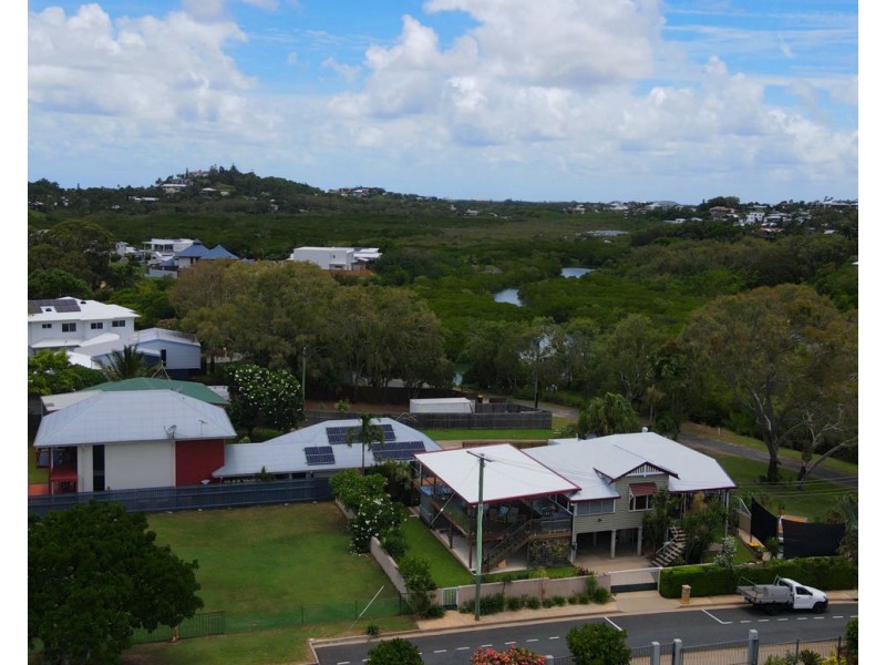 25 Shepherd Road, Eimeo QLD 4740