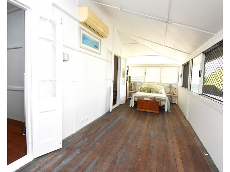 25 Shepherd Road, Eimeo QLD 4740