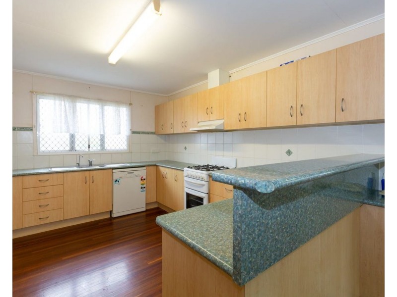 50 Pratt Street, South Mackay QLD 4740