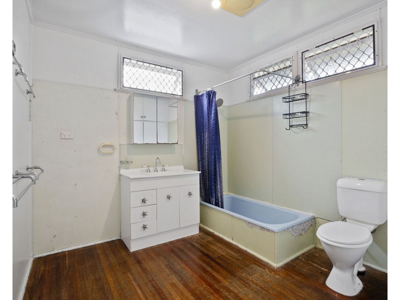 50 Pratt Street, South Mackay QLD 4740