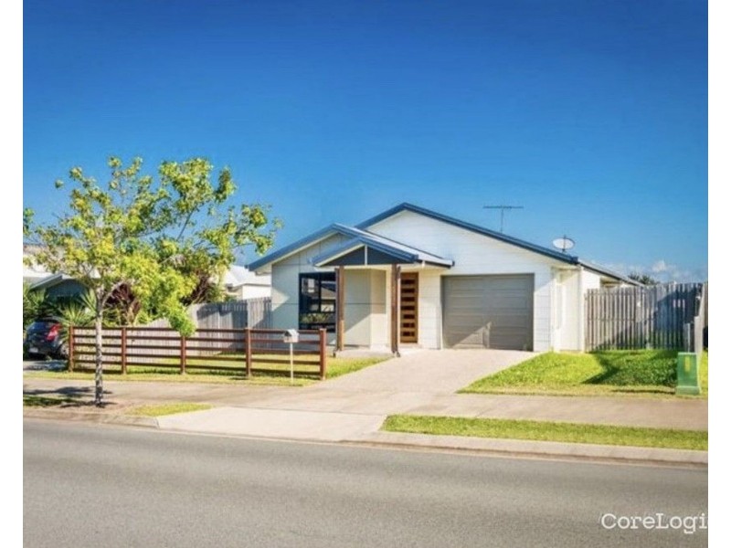 8 Montgomery Street, Rural View QLD 4740