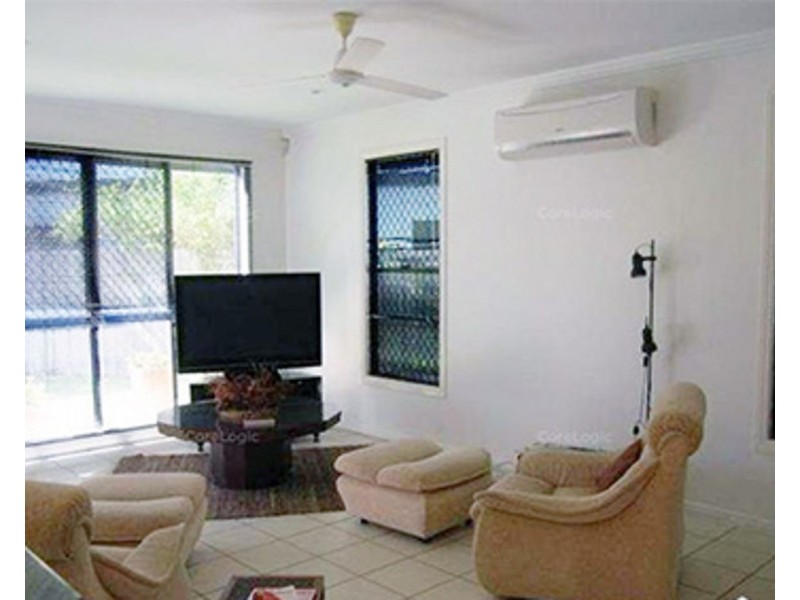 6 Fairmeadow Dr, Mount Pleasant QLD 4740