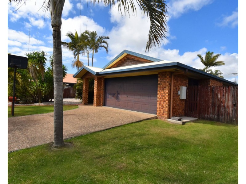 15 Nautilus Parade, Bucasia QLD 4750