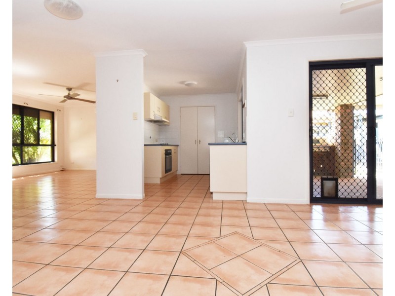 15 Nautilus Parade, Bucasia QLD 4750