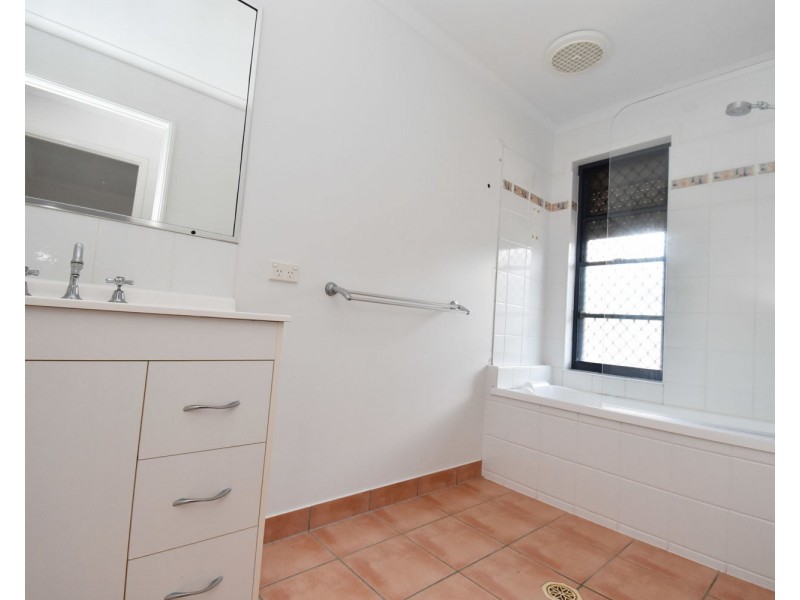 15 Nautilus Parade, Bucasia QLD 4750