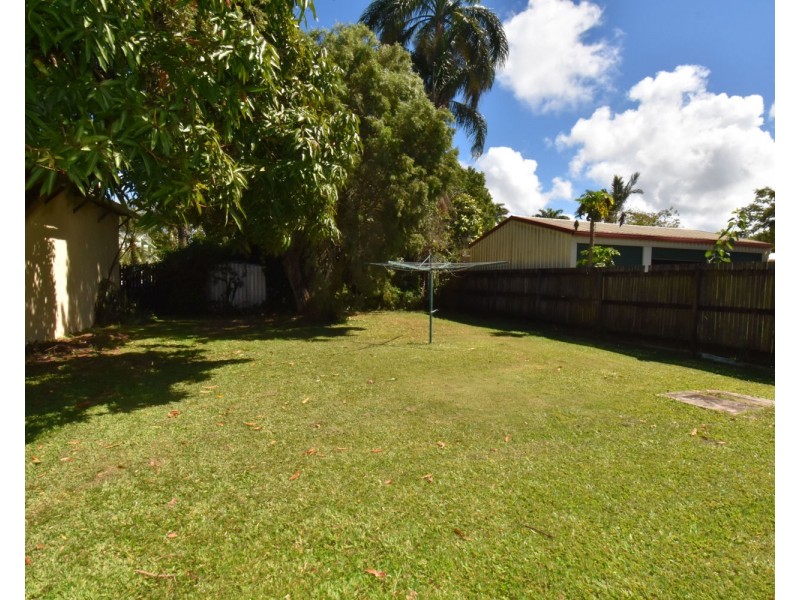 16 Pirie Street, South Mackay QLD 4740
