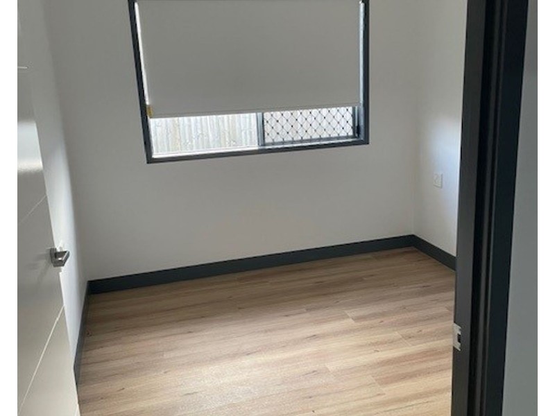 8 Billabong Crescent, Bakers Creek QLD 4740