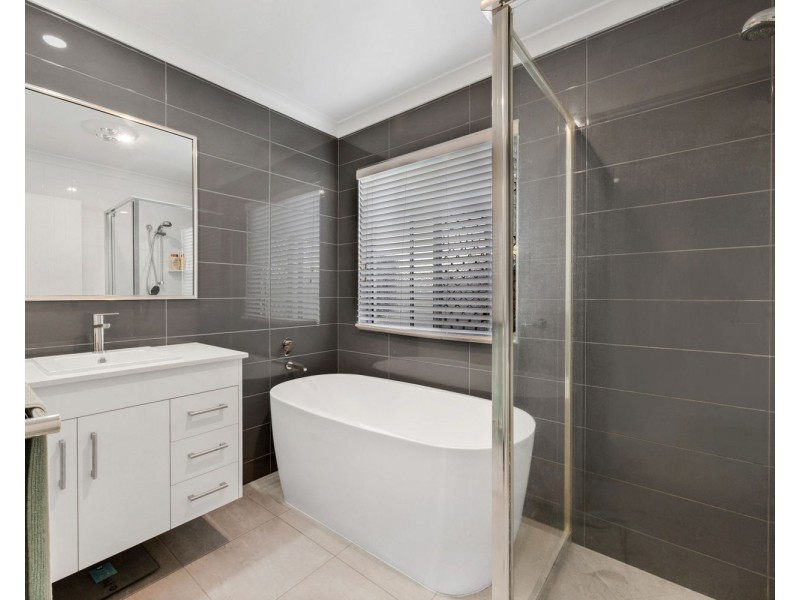 55 Primavera Boulevard, Beaconsfield QLD 4740