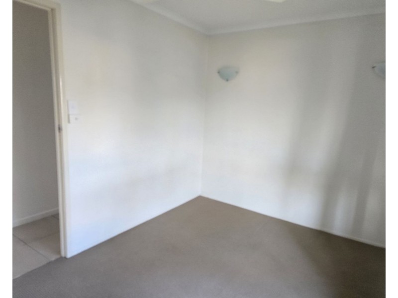 17 Loudon Street, Mount Pleasant QLD 4740