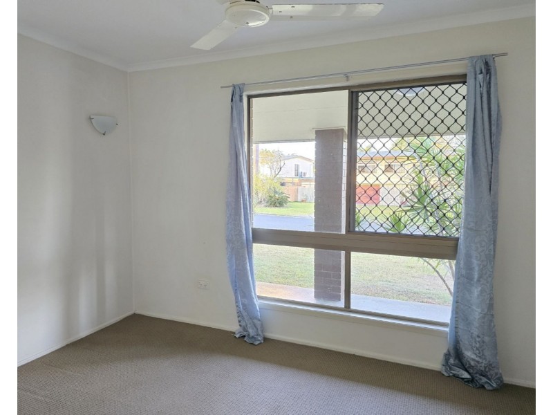 17 Loudon Street, Mount Pleasant QLD 4740