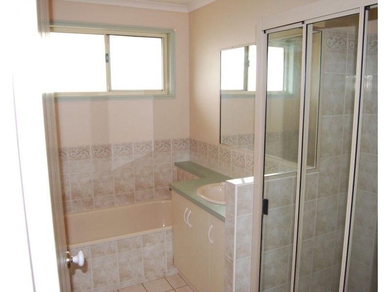 26 Silvergum Drive, Andergrove QLD 4740