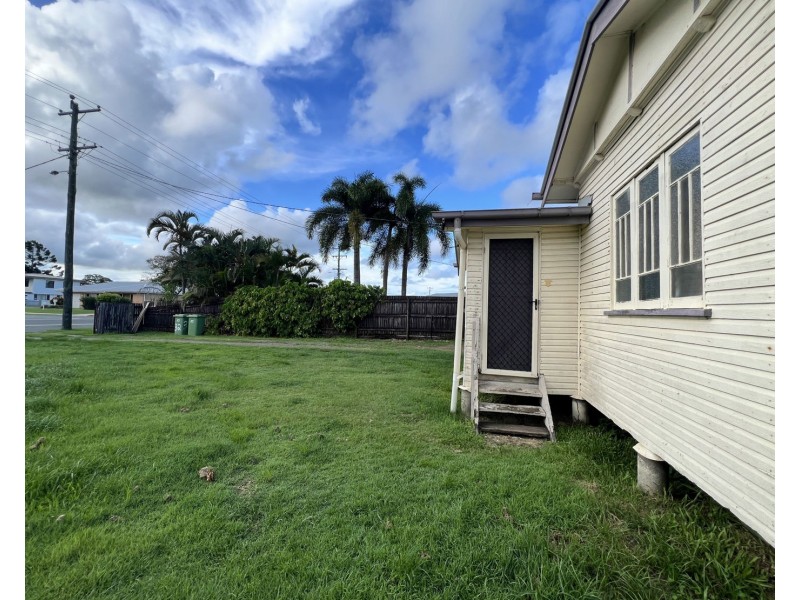 32 Canberra Street, North Mackay QLD 4740