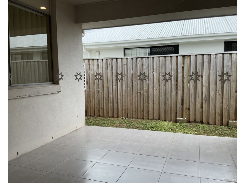 69 Newport Parade, Blacks Beach QLD 4740