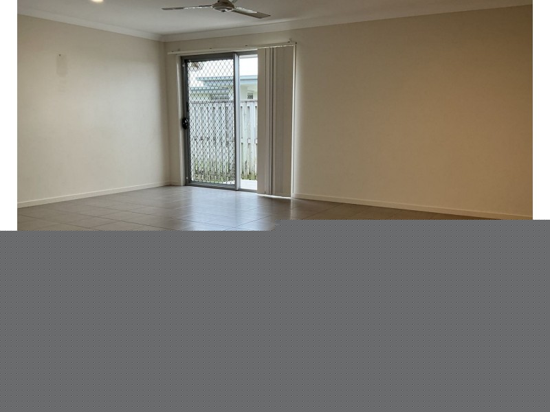 69 Newport Parade, Blacks Beach QLD 4740