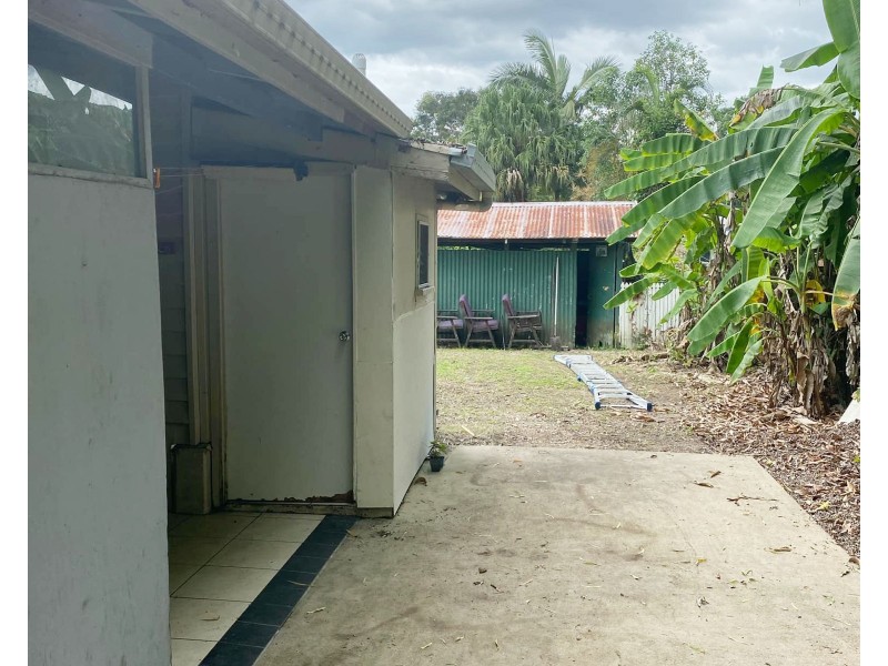 5 Matthew Street, Finch Hatton QLD 4756